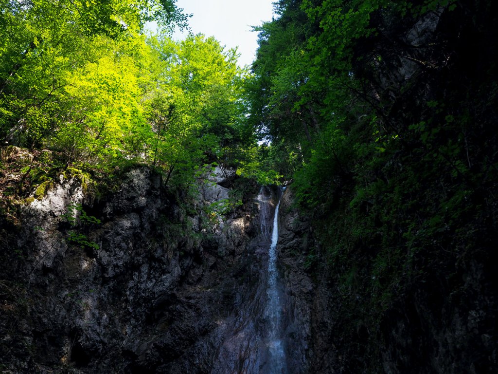 The Dard waterfall in Villaz
