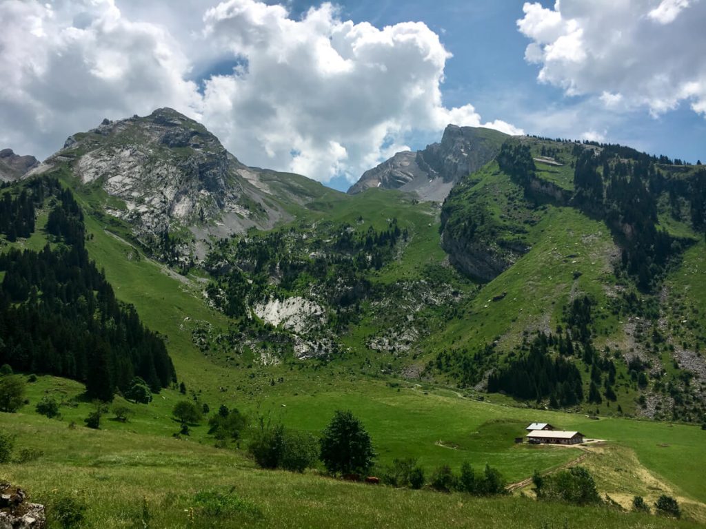 Le lac des Confins