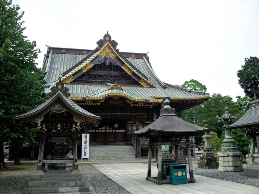 Le hall de Shakado dans l'enceinte du temple de Narita san Shinsho-ji