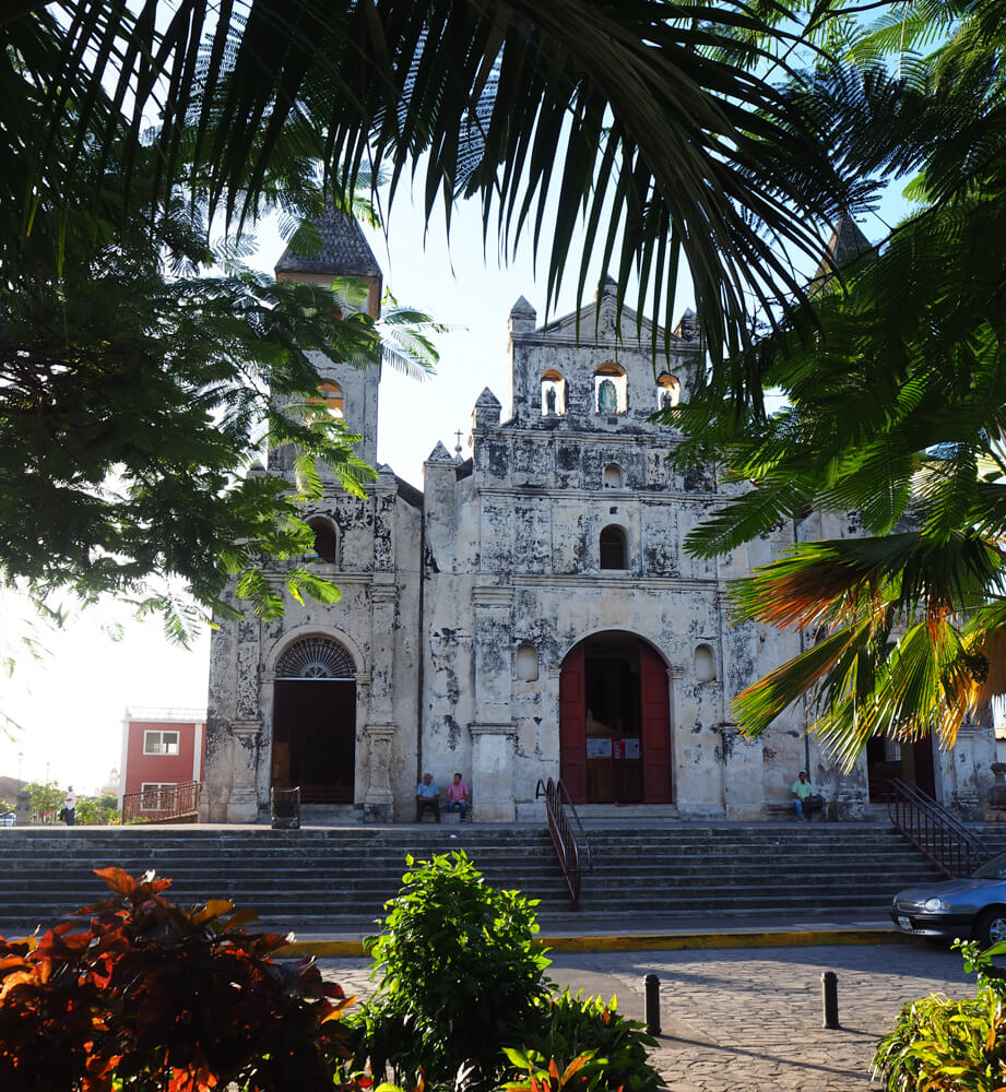 Granada Nicaragua - Iglesia Guadalupe