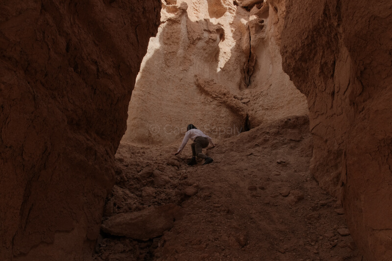 visite d'une grotte près du pouce de Judah
